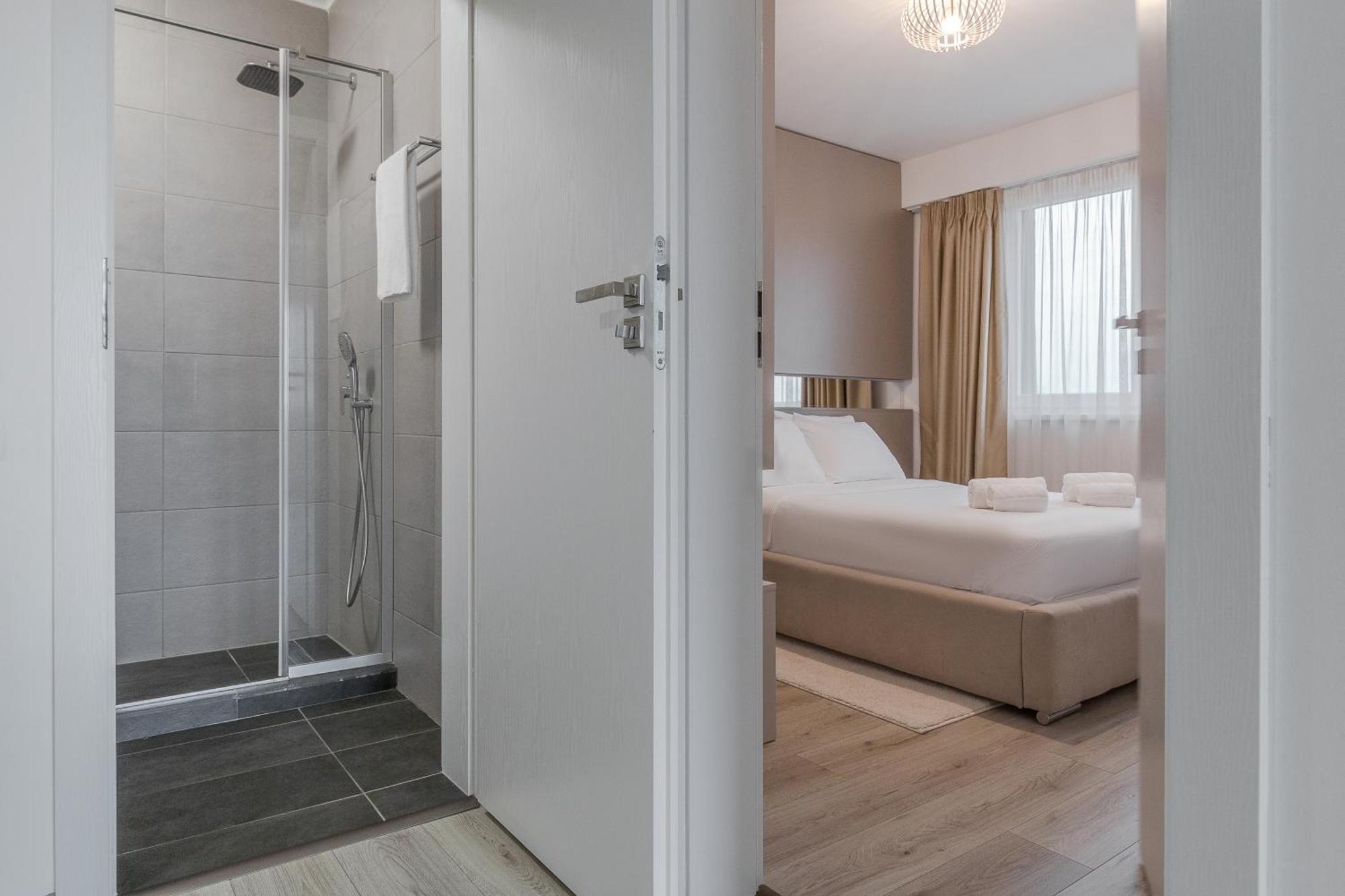 Salca Park Flat Apartment Oradea Exterior foto